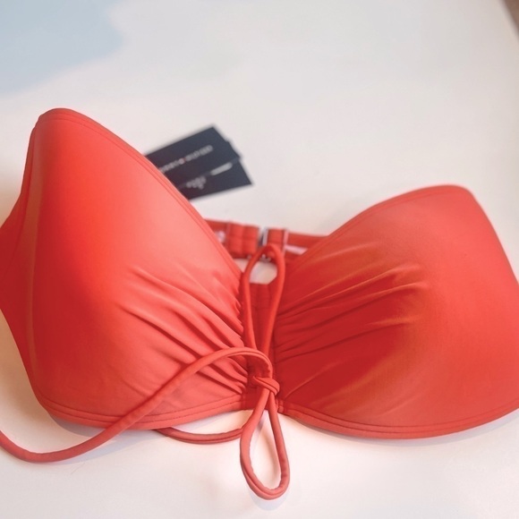 TOMMY HILFIGER Women's Ruched
Halter Bikini Swim Top Emberglow - L Clasp Closure - Picture 13 of 15